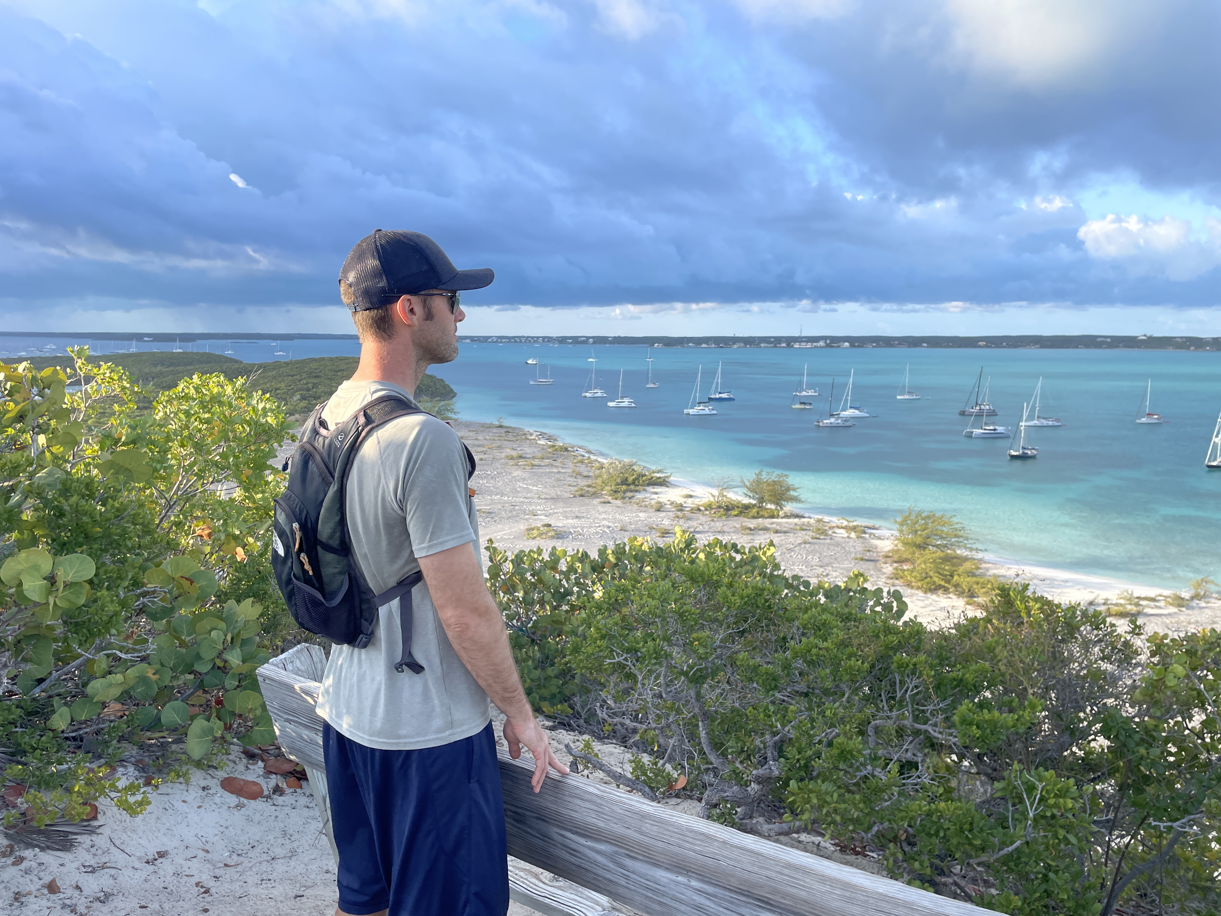 Lots of cruising boats anchored in the Bahamas!
